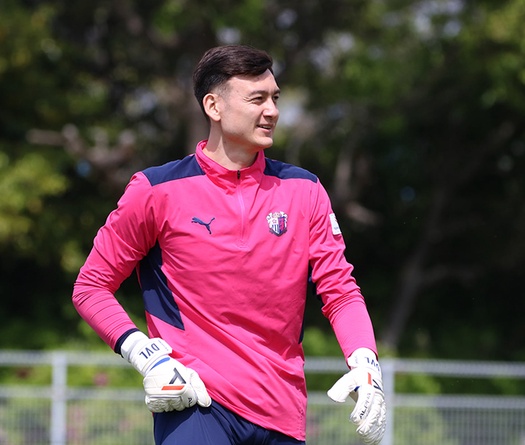 Đặng Văn Lâm chưa thể ra mắt ở Nhật, lỡ cơ hội đối đầu cựu sao Barca