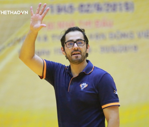 HLV Eric Weissling: Sẽ rất khó bắt bài Hanoi Buffaloes