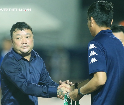 Giúp Viettel lên đỉnh V.League, HLV Việt Hoàng “bỏ phiếu” Hà Nội FC vô địch