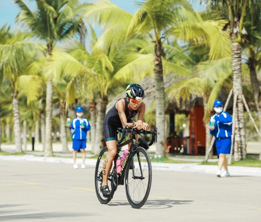 “Siêu nhân” HCĐ duathlon SEA Games 30 Phương Trinh 3 tuần vắt kiệt sức ở 3 cuộc thi