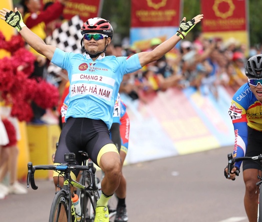    Lê Nguyệt Minh nhất chặng 8 giải đua xe đạp VTV Cúp Tôn Hoa Sen 2020