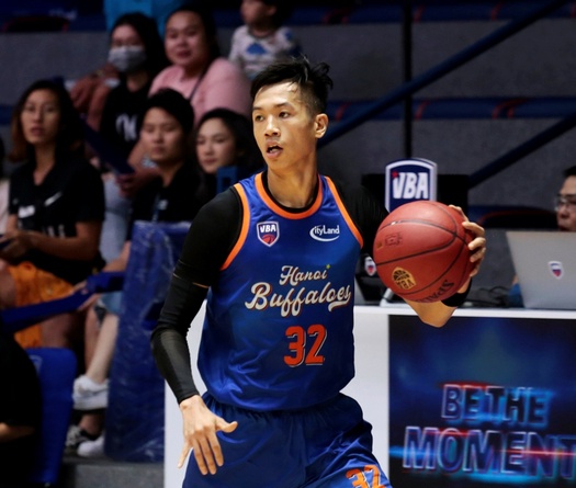 Sang Đinh nói gì khi trở thành POTG trong ngày đánh bại anh trai Tâm Đinh?