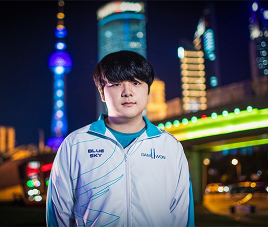 DWG Canyon nhận danh hiệu MVP trận chung kết CKTG 2020