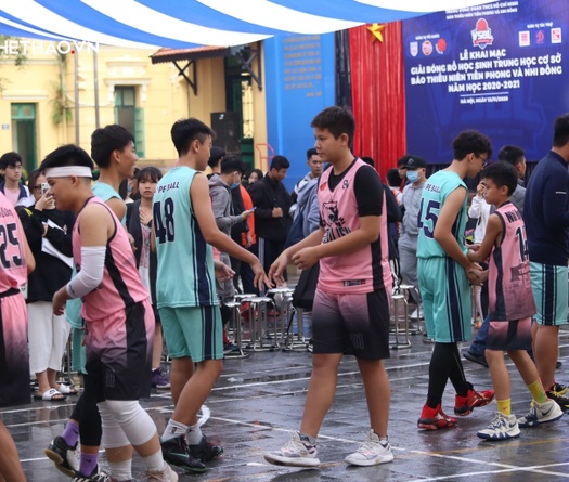 Ban tổ chức VSBL hoãn trận khai mạc để đảm bảo an toàn cho các VĐV