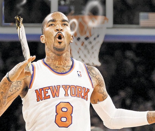 NBA ra luật mới, cầu thủ thoải mái dùng CẦN SA!