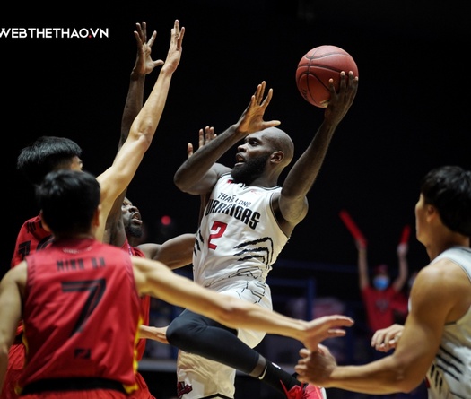 Kết quả VBA Finals Game 3: Thang Long Warriors 53-65 Saigon Heat