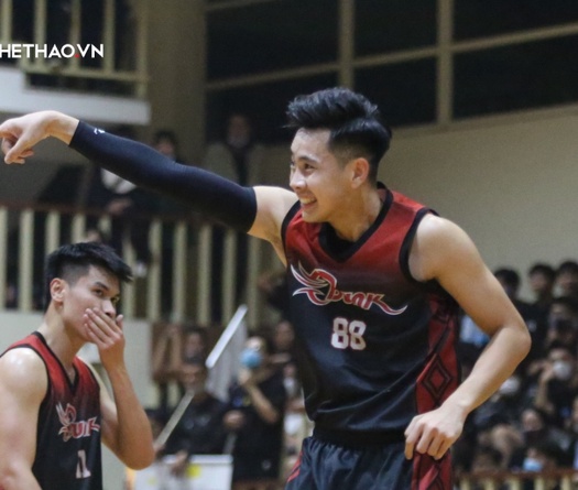 Quang Anh thể hiện đẳng cấp VBA, Chicken Dunk bảo vệ ngôi vương HBL