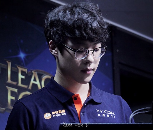 Tin chuyển nhượng LoL 17/12: Smeb giải nghệ, SofM ở lại Suning