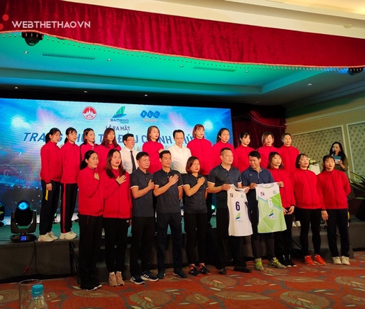 Bamboo Airways Vĩnh Phúc ra mắt NHM bằng trận đấu với đoàn quân của HLV Kim Huệ