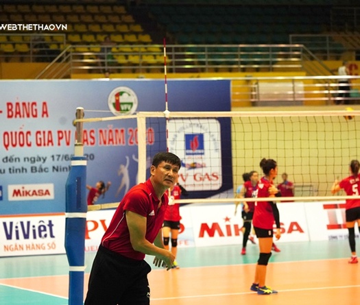 Ai sẽ lèo lái con thuyền bóng chuyền nữ Việt Nam tại SEA Games 31?