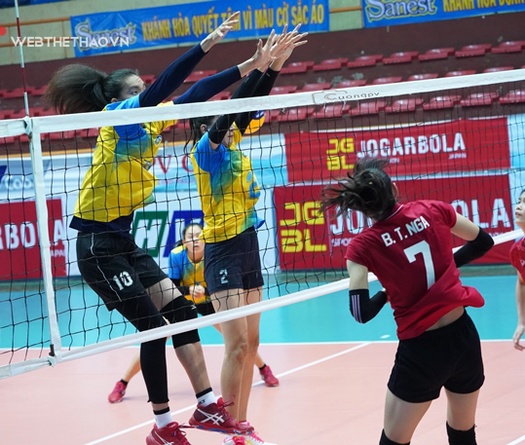 Giữa lùm xùm xin nghỉ ở Truyền hình Vĩnh Long, Bích Tuyền có quyết định bất ngờ