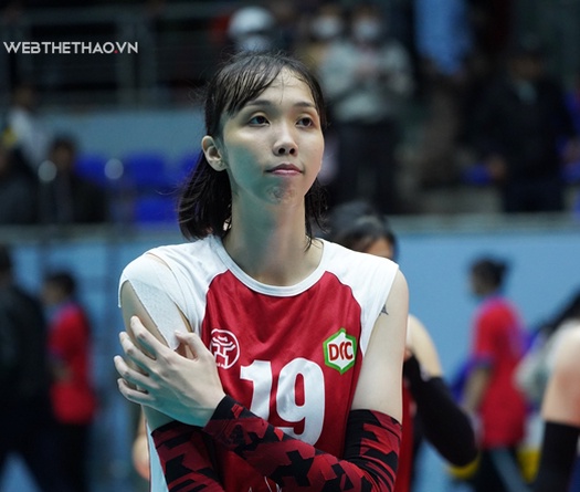 Sau Thanh Thúy, Bích Tuyền, bóng chuyền Việt Nam có thêm "khủng long"