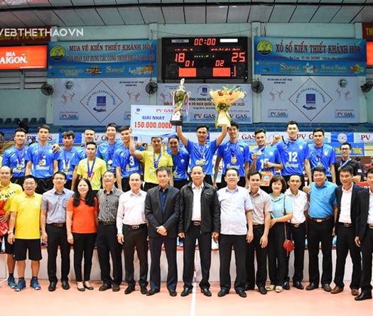 Sanest Khánh Hòa đòi được nợ trước TP.HCM, lên ngôi vô địch mùa giải 2020