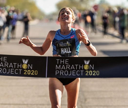 Á quân London Marathon 2020 Sara Hall suýt phá kỷ lục quốc gia Mỹ