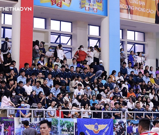 NTĐ Đại học Nha Trang "vỡ sân" vì Chung kết Vô địch bóng rổ Quốc gia
