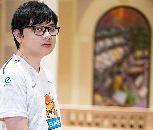 SofM thất thế ở giải thưởng WeChoice 2020 hạng mục game thủ/streamer của năm