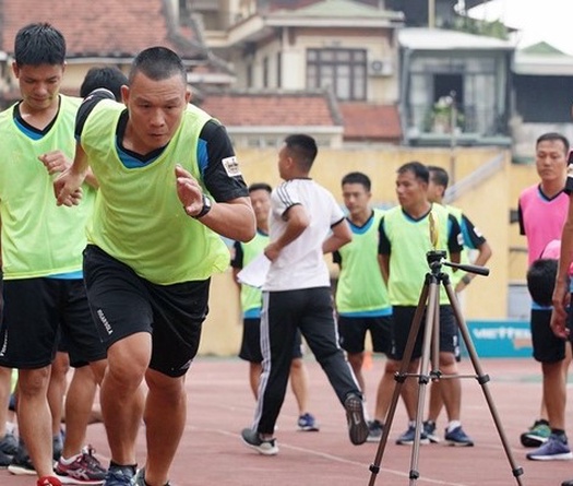 Trọng tài V.League được tư vấn tâm lý trước mùa giải mới