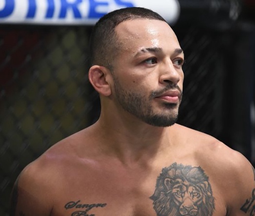 Võ sĩ UFC Irwin Rivera bị bắt vì sát hại chị gái và em ruột