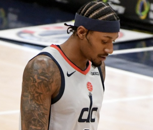 Video: Bradley Beal bất mãn trong trận thắng Nets, đã đến lúc ra đi?