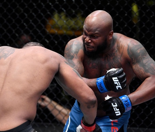 Derrick Lewis hạ knockout Curtis Blaydes: Vỏn vẹn 7 đấm, lập kỉ lục mới UFC