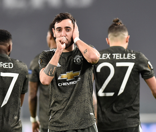 Fernandes có thành tích sánh ngang Messi kể từ khi ra mắt MU