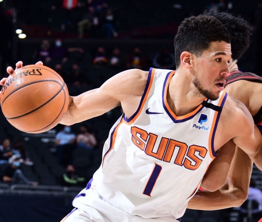 Devin Booker ghi 34 điểm, Phoenix Suns đè bẹp Portland Trail Blazers
