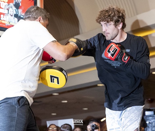 Ben Askren khiến fan lo lắng khi tung video tập luyện chuẩn bị đấu Jake Paul