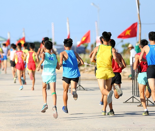 200 VĐV phong trào vinh dự đua cùng tuyển thủ marathon ở SEA Games 31