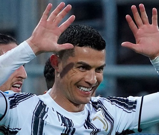 Real Madrid chi 304 triệu vẫn chưa tìm được người thay Ronaldo