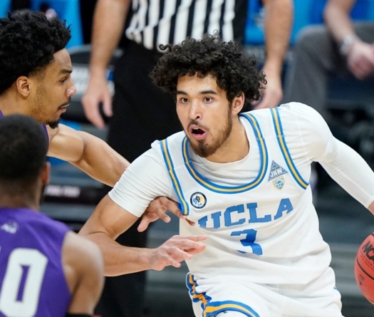 Johnny Juzang tiếp tục rực cháy, giúp UCLA làm nên lịch sử NCAA Tournament