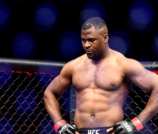 Francis Ngannou: Nỗi sợ nghèo khổ vươn mình thành gã “hung thần” UFC