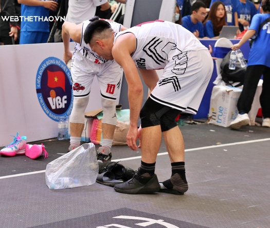 Thang Long Warriors và độc chiêu chống trơn trượt tại 3x3 Hồ Gươm