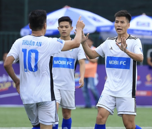 “Dải ngân hà” Mobi FC đặt mục tiêu xưng vương tại Hanoi Serie A