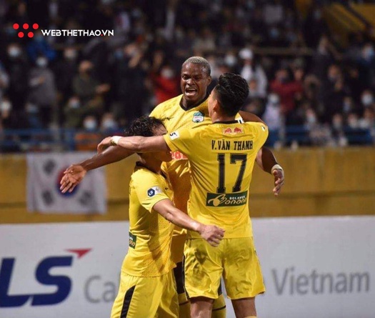 HAGL lập "hat-trick" giải thưởng tại V.League 2021