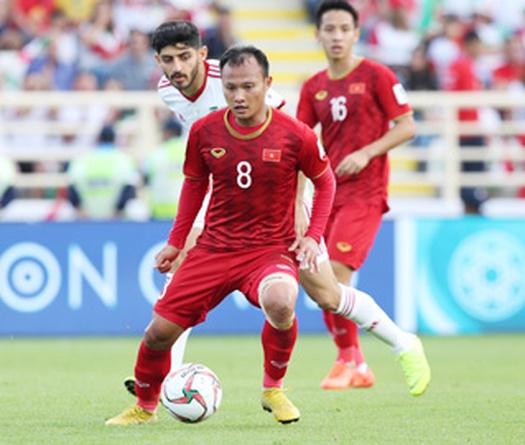 Trọng Hoàng có kịp trở lại vòng loại World Cup 2022?