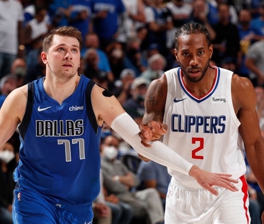 Toàn thua trên sân nhà, Mavericks và Clippers dẫn nhau vào game 7