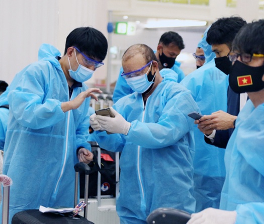 Tuyển Việt Nam hết cách ly, ông Park trở lại Hà Nội chờ đối thủ ở VL World Cup 2022