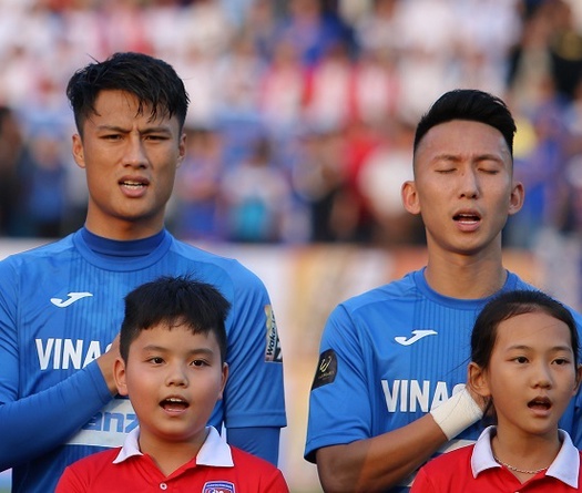 Mạc Hồng Quân nói gì về thông tin khoác áo CLB Bình Định?