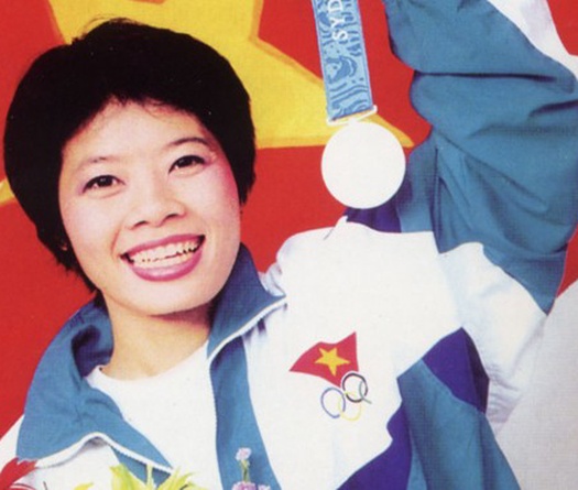 Võ sĩ Trần Hiếu Ngân giành tấm HCB lịch sử tại Olympic 2000 như thế nào? 