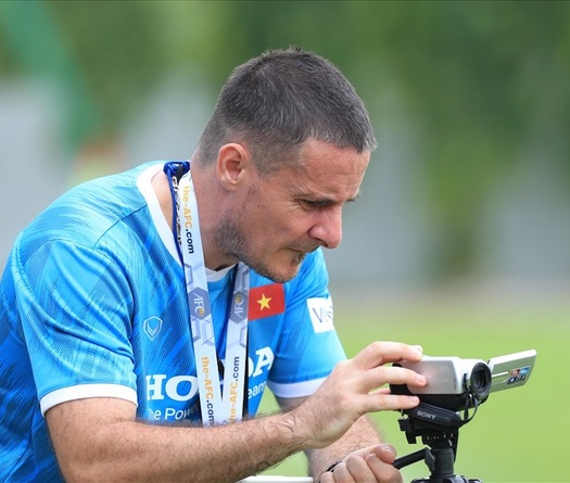 HLV thể lực ngoại mang "làn gió mới" đến ĐT nữ Việt Nam