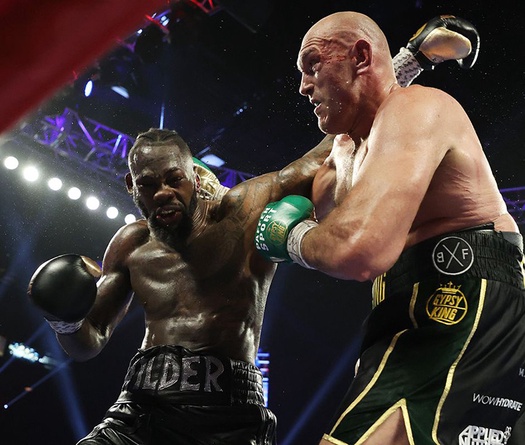 Tyson Fury vs Deontay Wilder 3 được lên lịch lại trong tháng 10