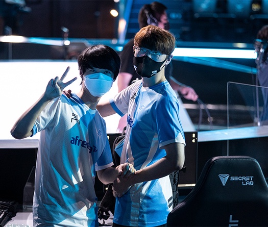 Kết quả LCK Mùa Hè 2021 hôm nay 29/7: Showmaker chói sáng, DK vẫn thất bại