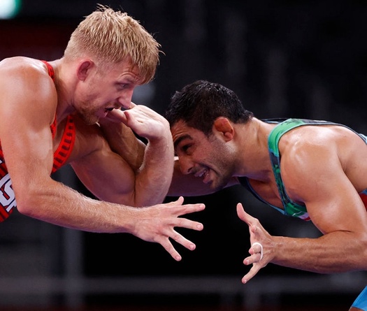 Vật Olympic ngày 5/8: Hàng loạt cú sốc hạng 74kg Vật tự do