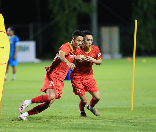 U22 Việt Nam "luyện công" dưới mưa, quyết giành vé dự VCK U23 châu Á 2022