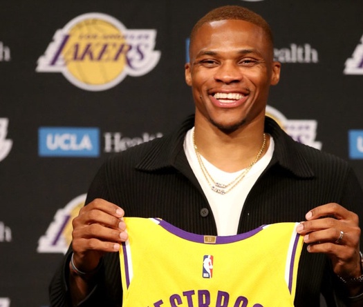 Russell Westbrook ra mắt LA Lakers: "Tôi vốn luôn muốn về nhà"