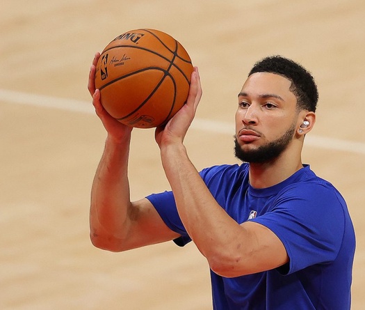 Ben Simmons gây ấn tượng mạnh trong buổi tập ném ba điểm