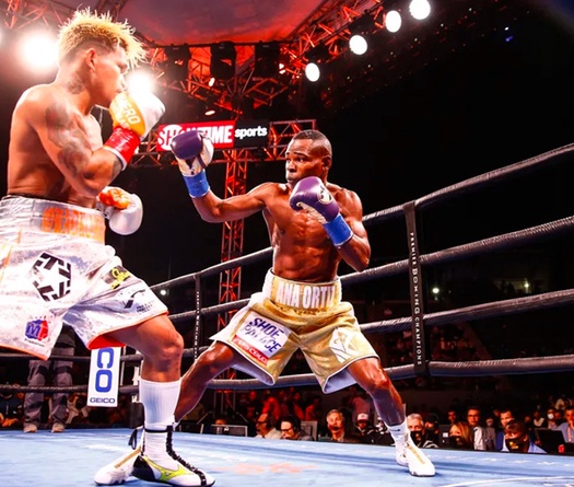 Thắng điểm không đồng thuận, John Casimero bảo vệ đai trước Guillermo Rigondeaux