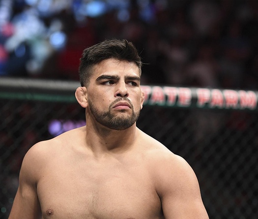 Kelvin Gastelum: "Trận thua Whittaker là bài học hoàn hảo để đối đầu Cannonier"
