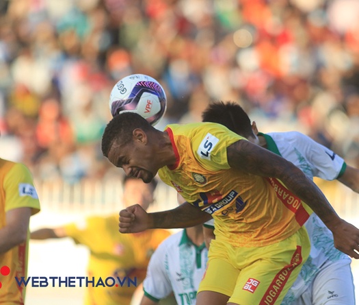 Hủy V.League 2021, các CLB đua nhau thanh lý ngoại binh