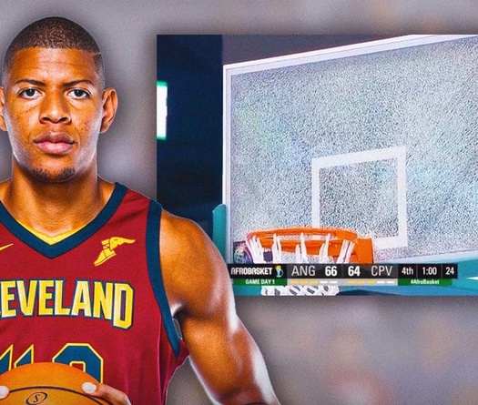 Cầu thủ nặng 125kg dunk nát bảng rổ tại giải VĐ châu Phi